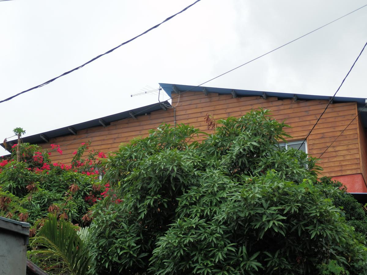 Le Refuge Apartment Saint-Leu Ngoại thất bức ảnh