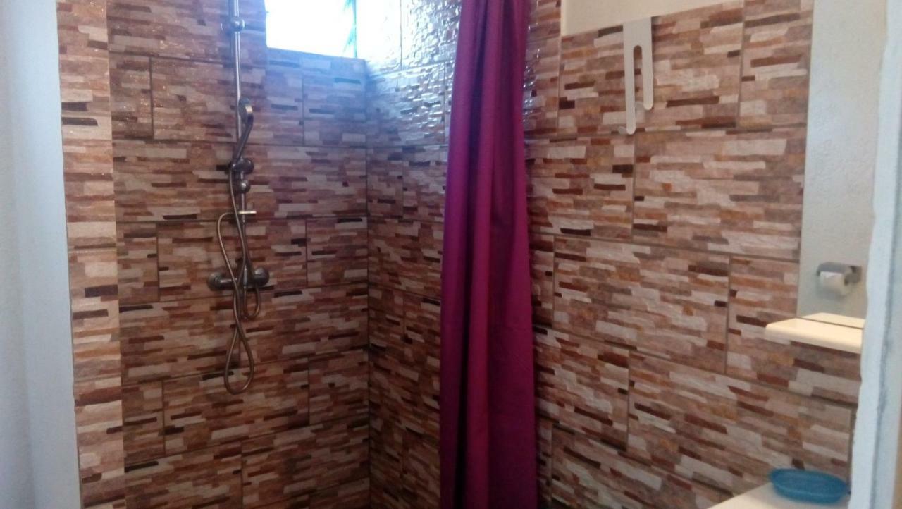 Le Refuge Apartment Saint-Leu Ngoại thất bức ảnh